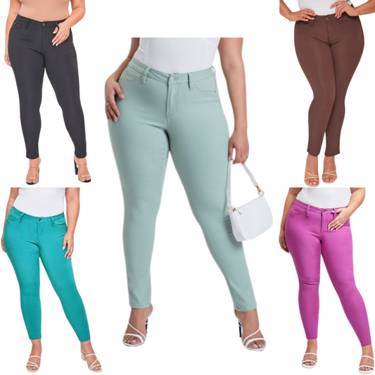 The Women's Hyper Stretch Skinny Jeans are designed for optimal comfort and a flattering fit. Made with Hyper Stretch technology, these plus size jeans are available in a variety of colors and provide superior comfort and flexibility. Whether you are heading out for a day of errands or lounging at home, these jeans are the ideal choice for style and comfort.