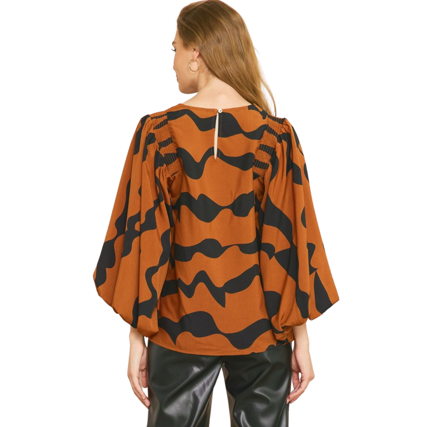 Printed balloon sleeve top in brown