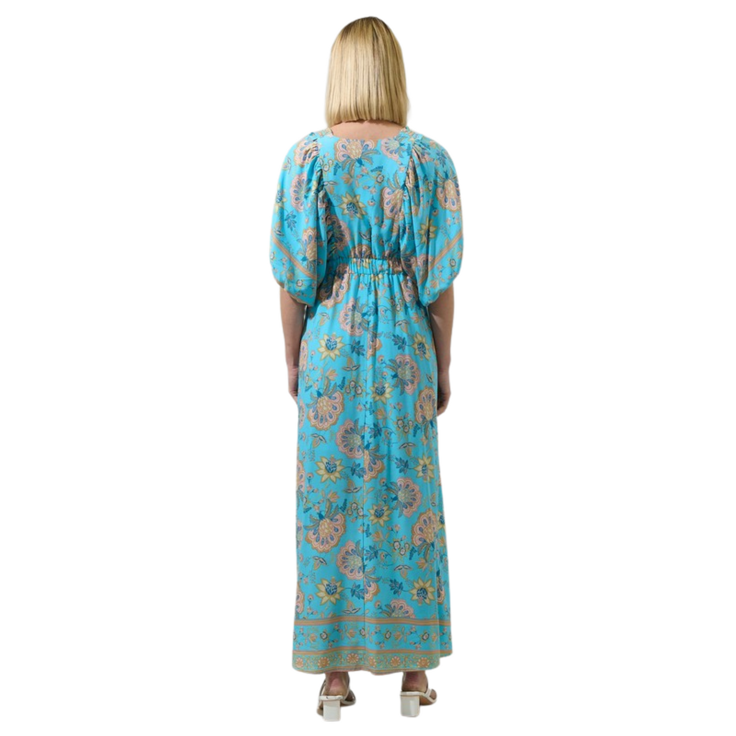 Elevate your wardrobe with the Raven Floral Hant Midi Dress by Sugarlips. Featuring a sophisticated blue multicolor floral pattern and a flattering V-neckline, this midi dress combines elegance with comfort. Its versatile design makes it perfect for both casual outings and special occasions, offering a refined silhouette that enhances your natural shape. Crafted to deliver style and ease, this dress is a timeless addition to any collection.