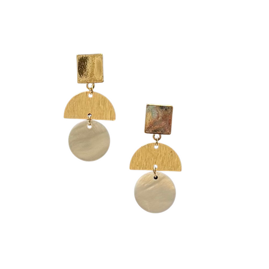 Expertly crafted gold dangle earrings featuring a stunning geometric design and Mother of pearl accents. Elevate your style with these elegant and versatile earrings designed to enhance any outfit.