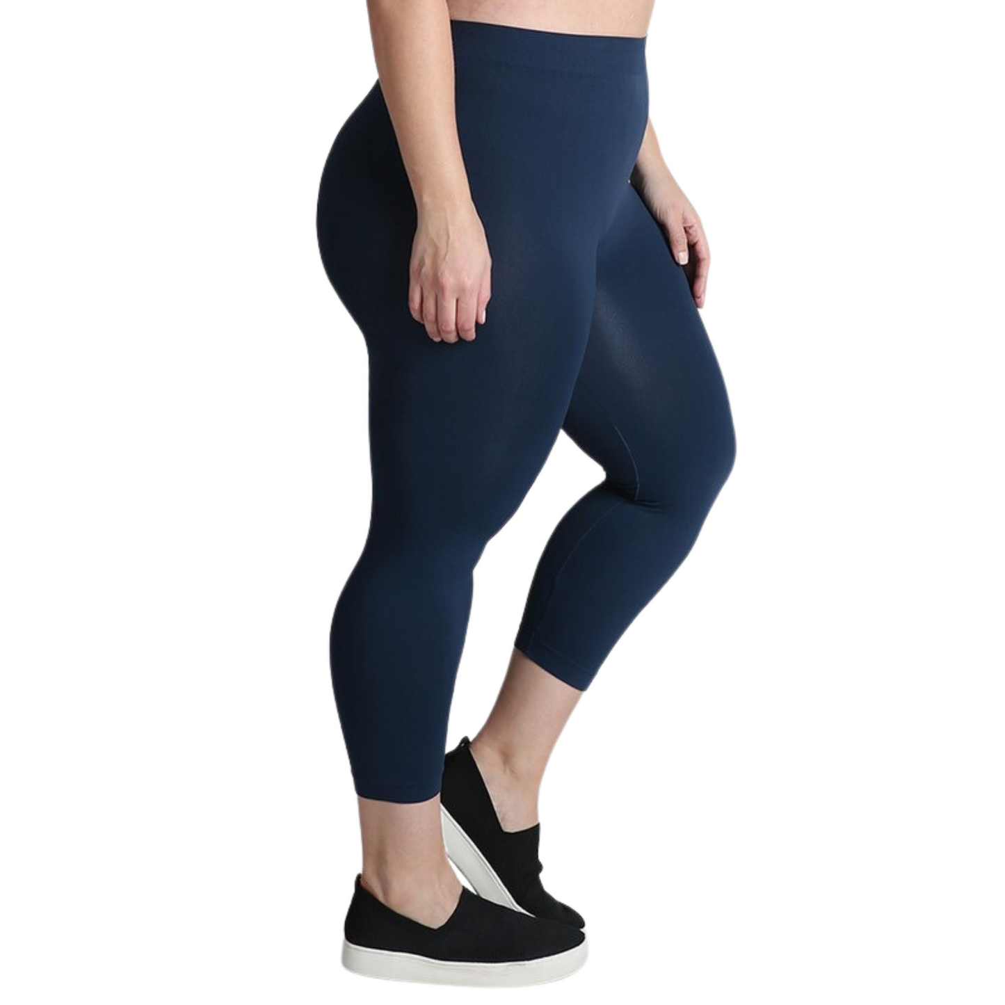 Nikibiki plus size capri leggings in navy