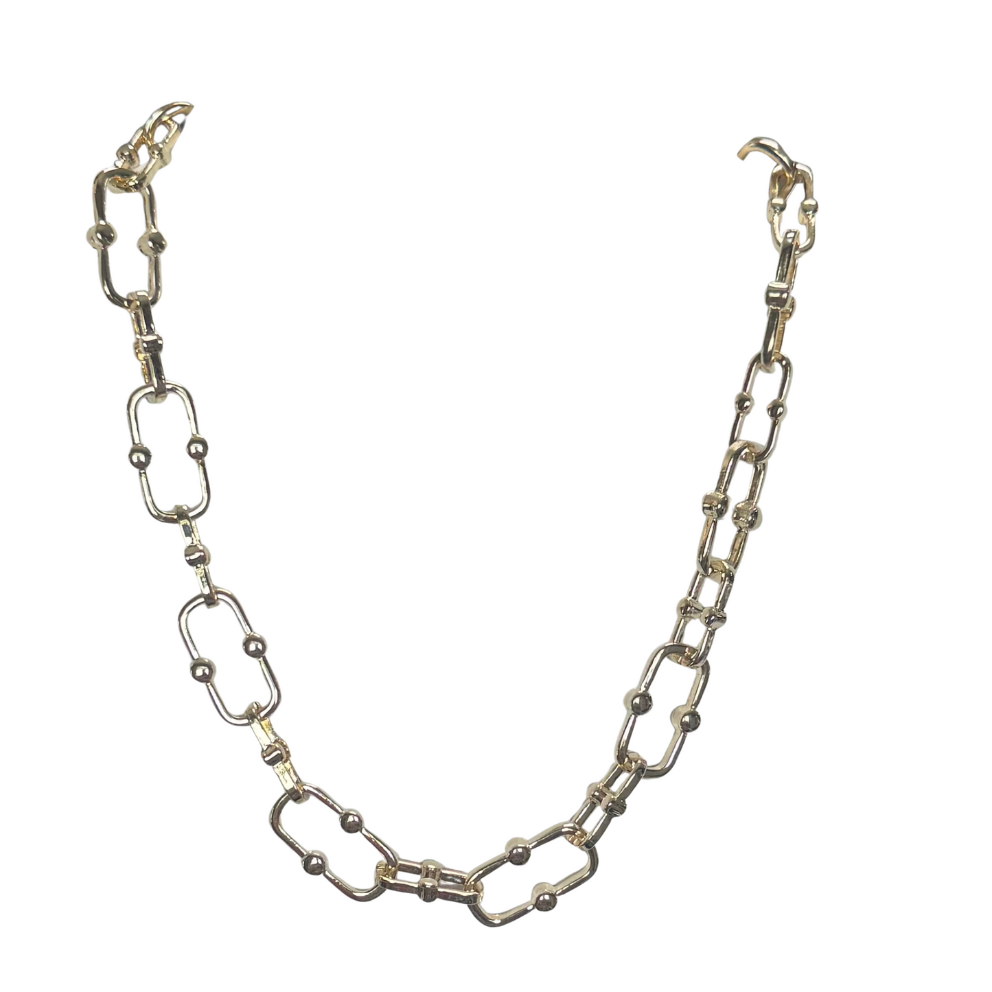 Elevate your accessory collection with this expert-crafted short necklace from Golden Stella. Featuring a refined gold chain link design, it offers timeless elegance and versatile style. Perfect for layering or wearing solo, this piece adds a sophisticated touch to any outfit while ensuring durability and a comfortable fit.