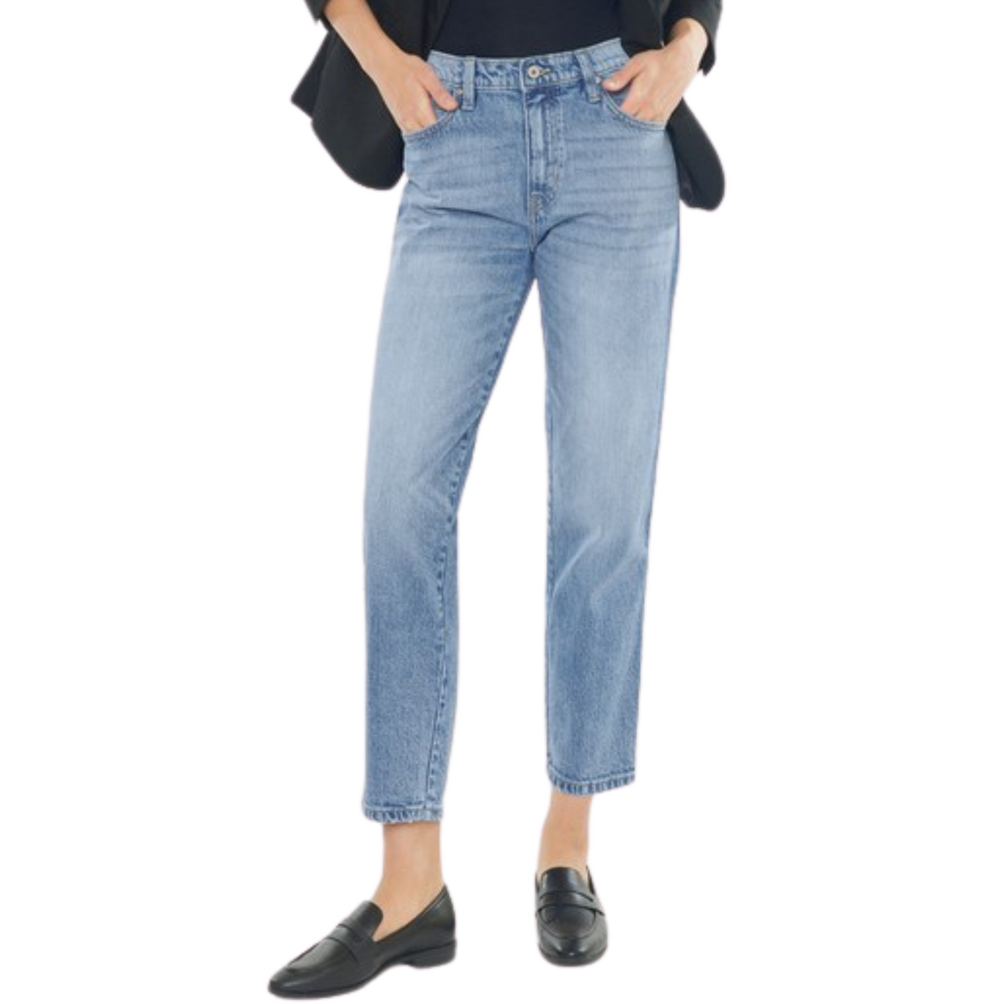 Slouch in style with this light wash, cropped denim from Kancan. Its relaxed fit will keep you comfortable on the go, and its quality construction will ensure a look that lasts. Get an effortlessly cool look with Slouch Fit Denim.