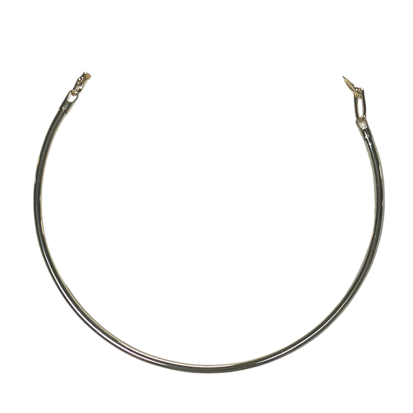 Elevate your style with the Solid Choker from Golden Stella. Crafted in rich gold, this short necklace offers a sleek, modern silhouette that enhances any outfit. Its minimalist design ensures versatility, making it ideal for both everyday wear and special occasions. Durable and elegant, it’s a timeless addition for those who appreciate expert craftsmanship and refined simplicity.