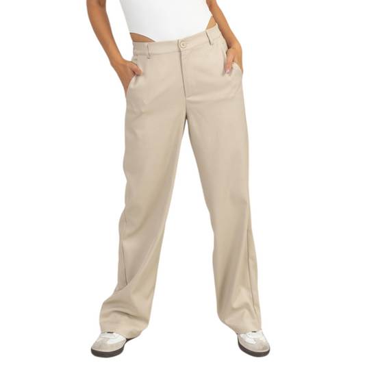 A high waist amp the sleek style of this pair that has a top button closure and belt loops for a classic look. Straight legs offer on-trend style, complete with slant pockets. 