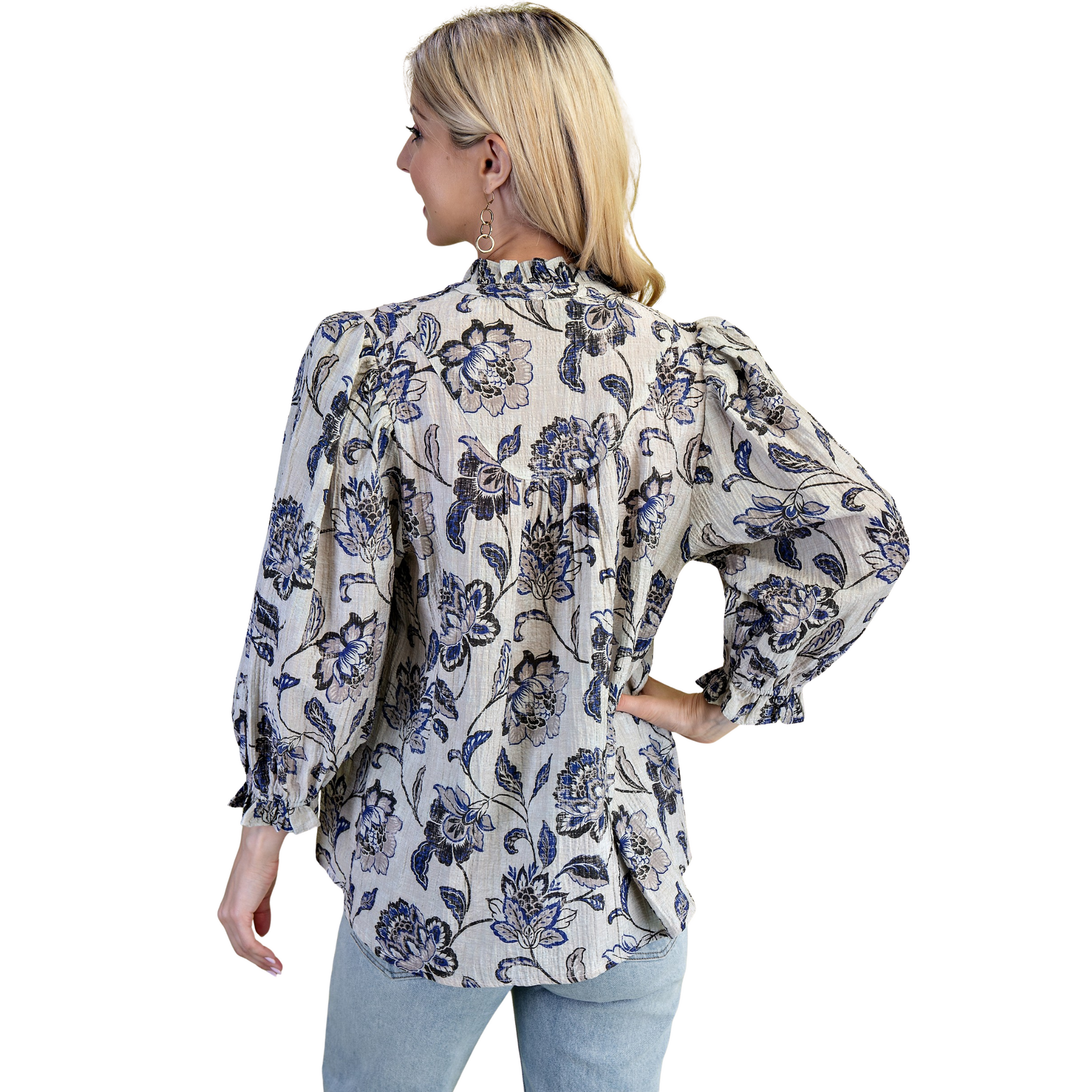 This Vintage Floral Blouse by GiGio showcases a timeless floral print paired with elegant 3/4 length sleeves, offering a balance of style and comfort. Crafted to provide a flattering fit, it’s an expert choice for layering or wearing alone in any season. Ideal for those seeking a classic yet sophisticated addition to their wardrobe.