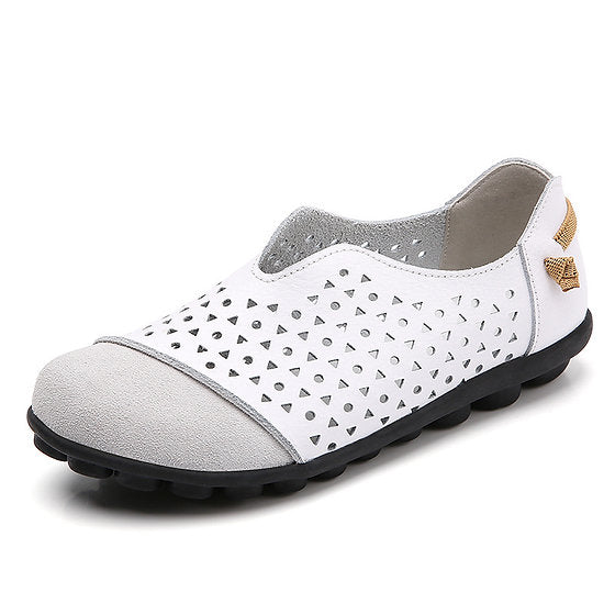 This stylish leather shoe is the perfect combination of comfort and fashion. With its breathable material, you'll stay cool and fresh all day. This white shoe features a flat sole and slip-on design that make it as practical as it is stylish.