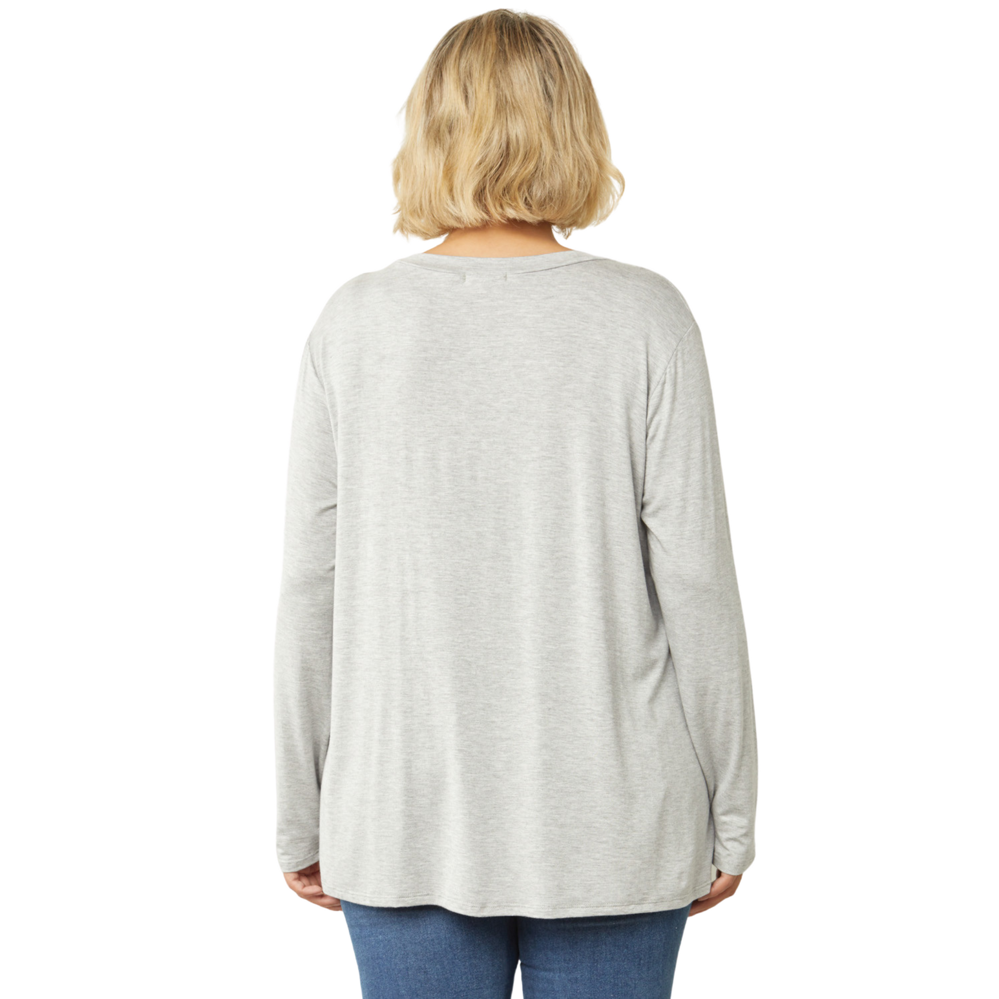 Our Long Sleeve Tiger Tee is a timeless classic in modern plus sizes. Crafted from a soft and stretchy cotton blend, this light grey shirt features a cute tiger graphic for maximum impact. Look and feel your best with our comfortable, stylish tee!