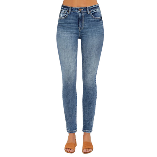 These Mid Rise Ankle Skinny Jeans by Risen offer a dark wash and a sleek skinny fit, perfect for a modern and versatile look. The mid-rise waist provides comfort and coverage, while the quality of the Risen brand ensures durability. Upgrade your wardrobe with these chic and flattering jeans.