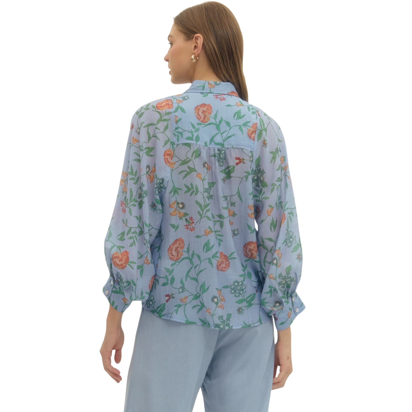 Effortless style meets comfort in this lightweight Entro button-down top. Featuring a charming floral print in soft blue tones, it's designed with a classic collar and front lining for a polished look. Perfect for layering or wearing solo, this versatile piece transitions seamlessly from casual days to dressed-up occasions. The relaxed fit and breathable fabric make it an ideal addition to any wardrobe.