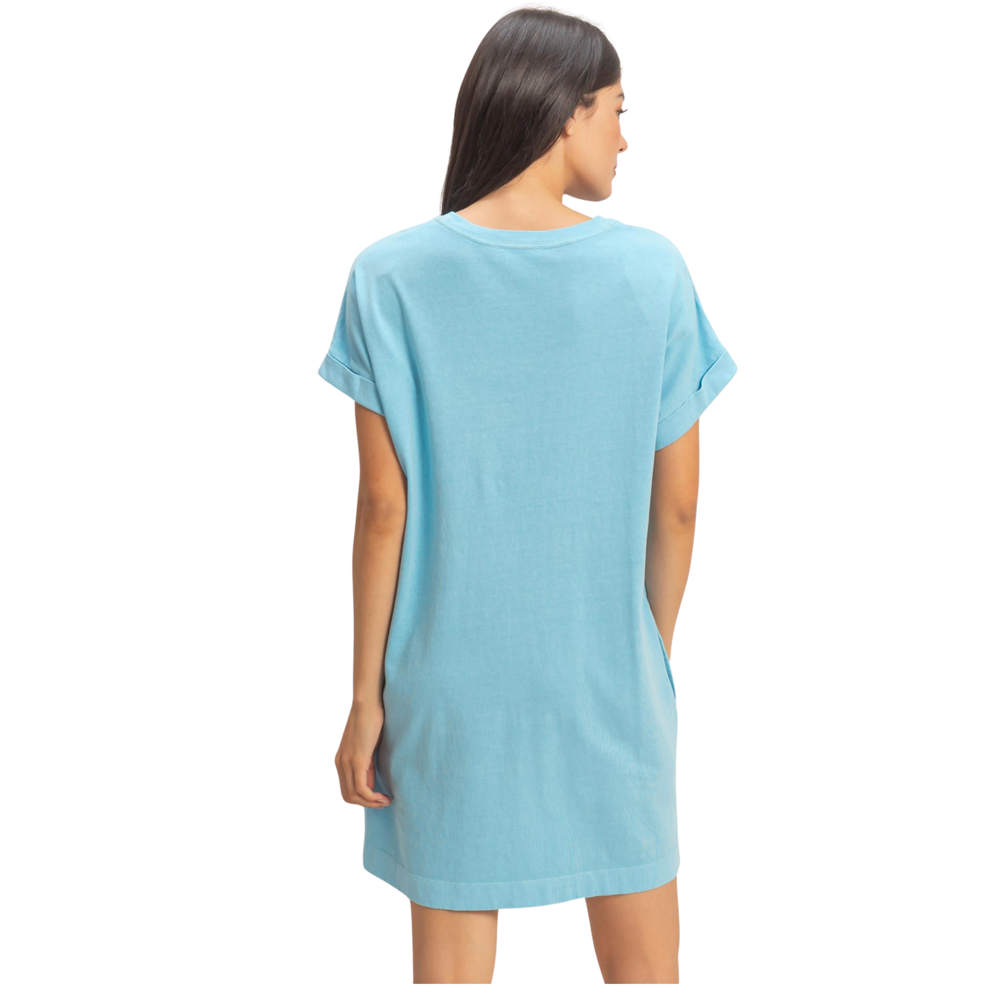 Effortless style meets everyday comfort with this HYFYVE mini dress. Featuring a classic round neckline and a flattering silhouette, it's perfect for casual outings or relaxed weekends. The convenient front pocket adds practical functionality without compromising the sleek design. Crafted in a versatile blue tone, this piece transitions seamlessly from day to night. A wardrobe essential that combines simplicity with modern appeal.