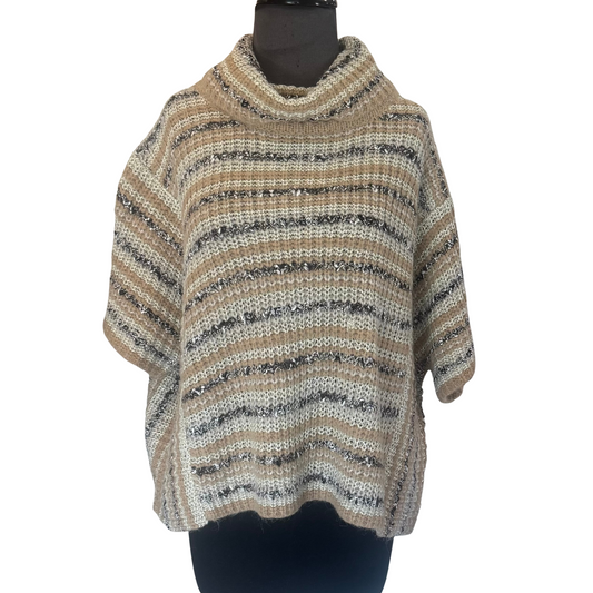 This oatmeal-colored boucle short sleeve sweater features a subtle striped pattern and a refined turtleneck design. Crafted with a textured boucle fabric, it offers both warmth and breathability, making it ideal for layering. The short sleeves balance comfort and style, perfect for transitioning between seasons with a polished, expert look.