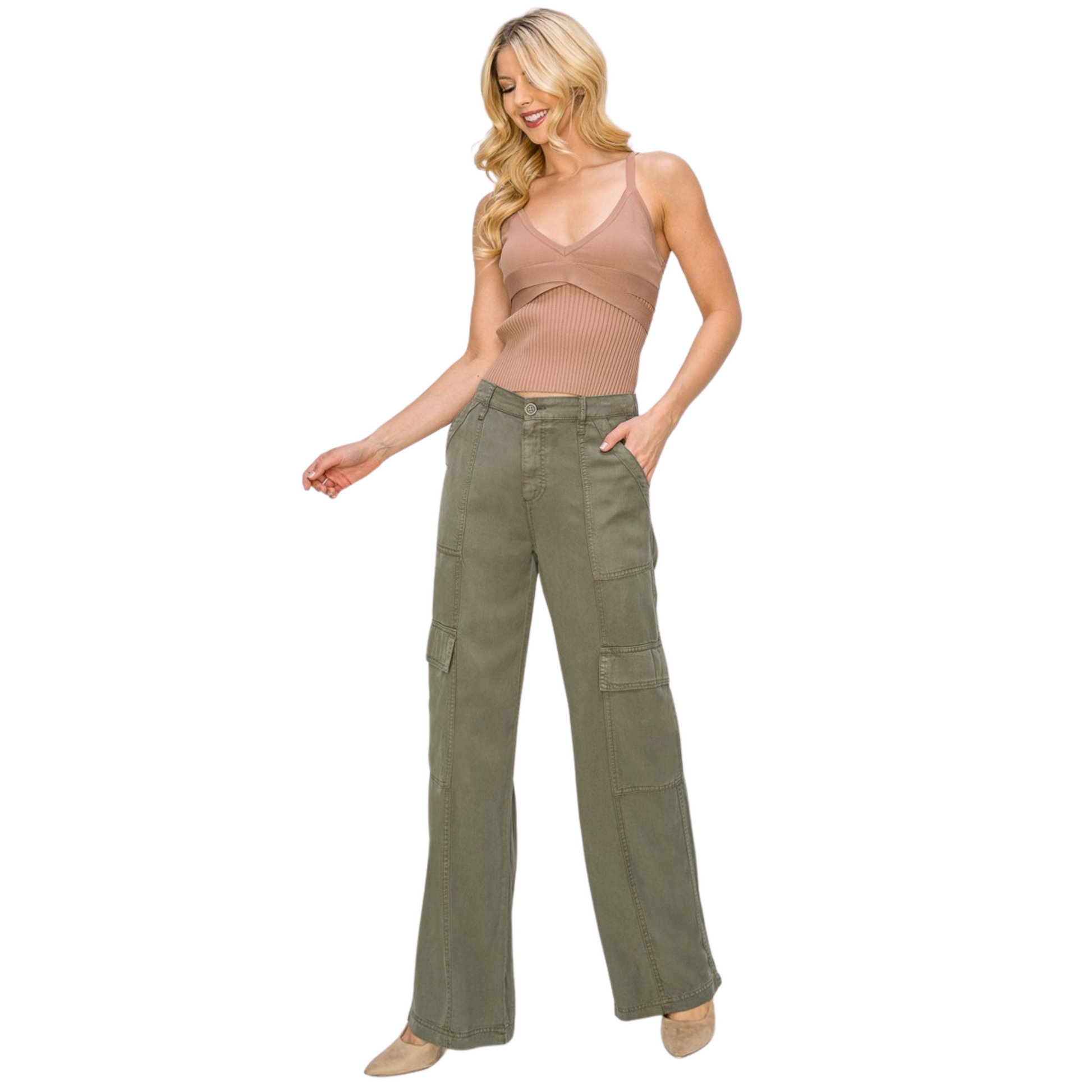 Expertly crafted with Tencel fabric, these olive cargo pants feature a wide leg design for a comfortable and stylish fit. Available in both regular and plus sizes, these pants are perfect for any occasion. Upgrade your wardrobe with these versatile and fashionable pants.