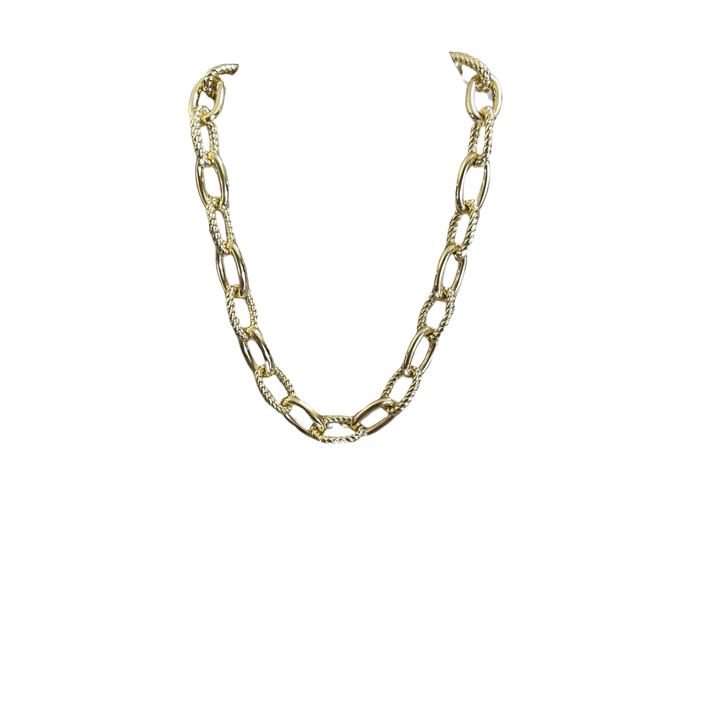 Elevate your everyday style with this Short Chain Link Necklace from Perdido Gems. Crafted in lustrous gold, the classic chain link design offers timeless elegance and versatility. Perfect for layering or wearing solo, this piece transitions seamlessly from casual to sophisticated occasions. A wardrobe essential that complements any outfit.