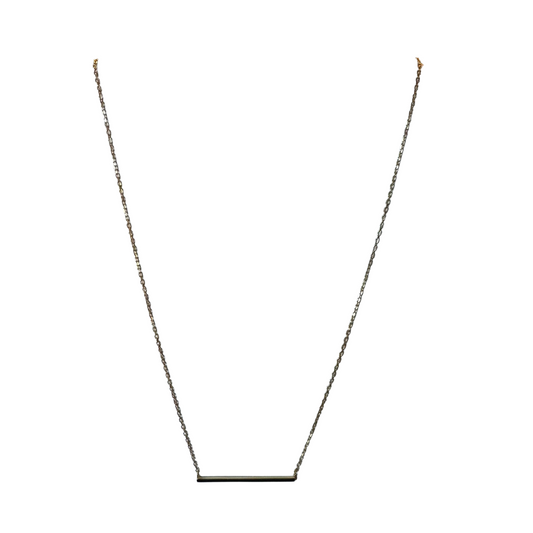 This Gold Bar Necklace is a stunning accessory in classic gold, with a dainty, simple bar design. The intricate detailing makes this piece an everyday must-have for a sophisticated touch.