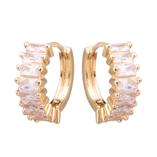 Expertly crafted by Amanda Blu, these half circle earrings feature a stunning baguette design embellished with sparkling rhinestones. The small hoop shape adds a touch of elegance to any outfit, while the gold material guarantees high quality and durability. Elevate your style with these exquisite earrings.