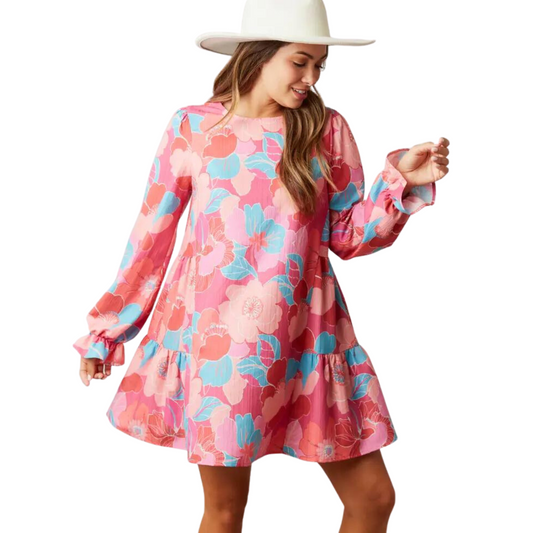 This stylish long sleeve mini dress offers the perfect combination of comfort and style. Made with a floral print pattern and featuring long sleeves and a side pocket, this dress is the perfect choice for any occasion. With a chic look and modern appeal, this dress is sure to become a staple in your wardrobe.