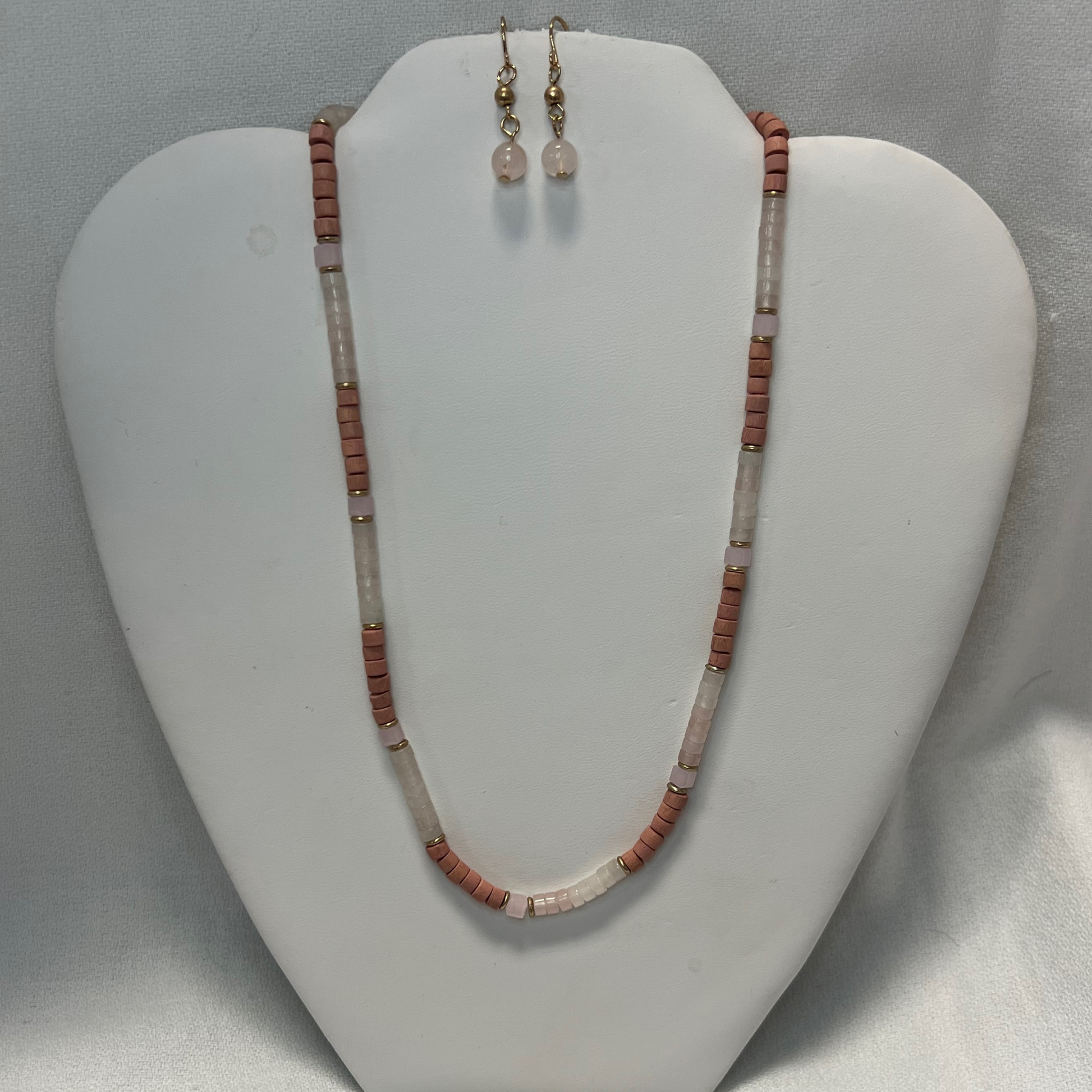 pink colored beaded necklace set