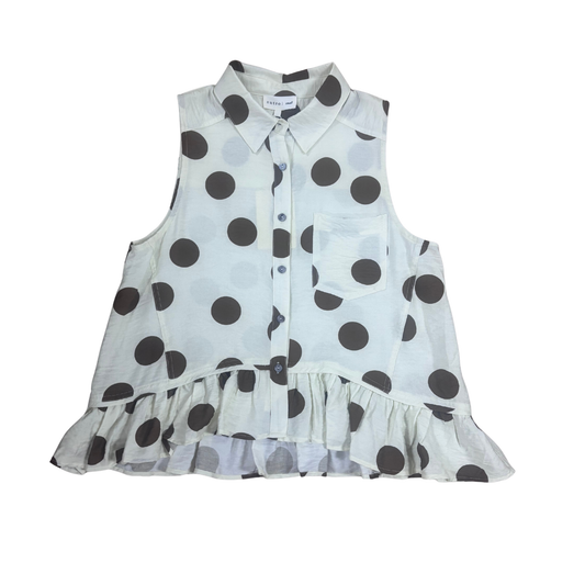 Elevate your casual wardrobe with this charming Entro collared button-up top. Featuring a sleeveless design and a timeless cream and brown polka dot pattern, it's perfect for layering or wearing solo. The classic button-front closure and structured collar add polish to any outfit, making it versatile enough for weekend brunches or office settings. A must-have piece for effortless style.
