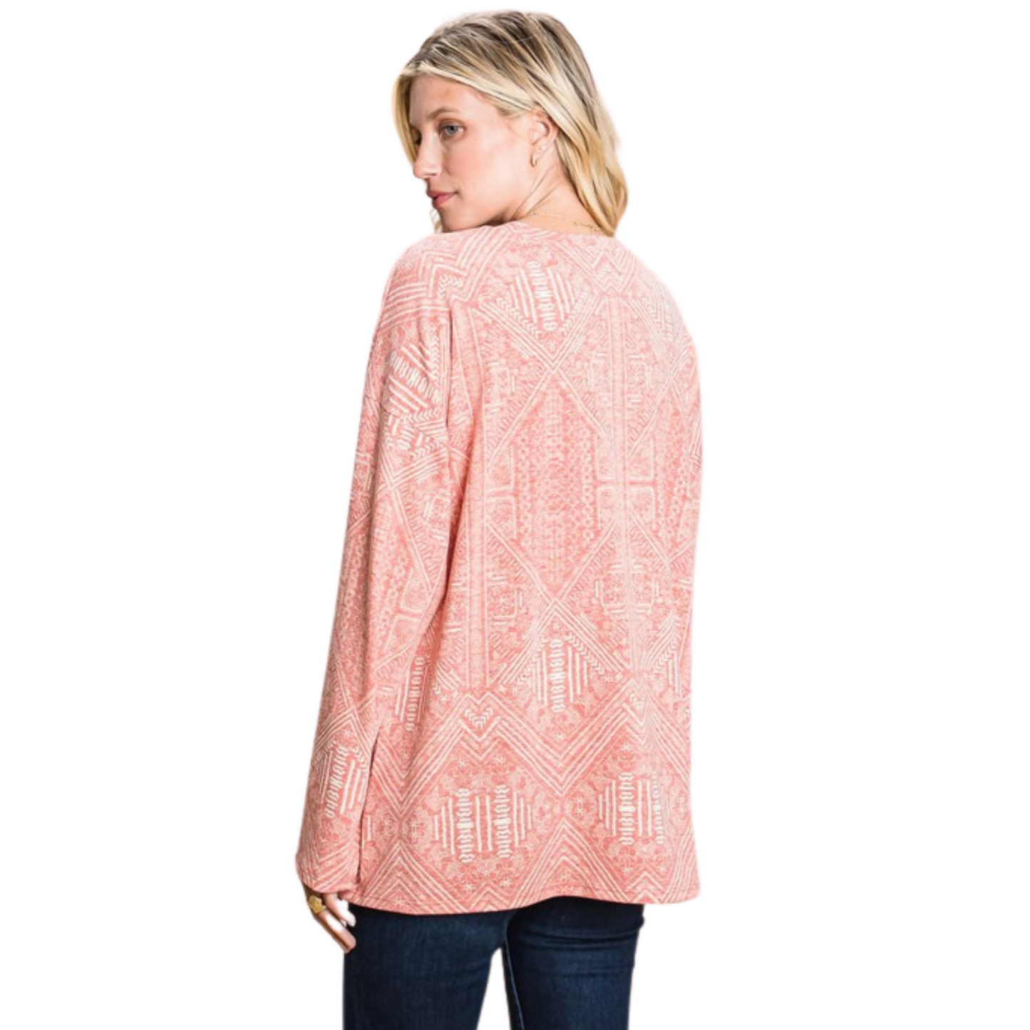 Stay comfortable and stylish with this Printed Round Neck Long Sleeve Top. This plus size top is designed with a loose fit, a long sleeve construction, and a stunning pink color. Ideal for any casual occasion, this top offers a comfortable fit and a great look.