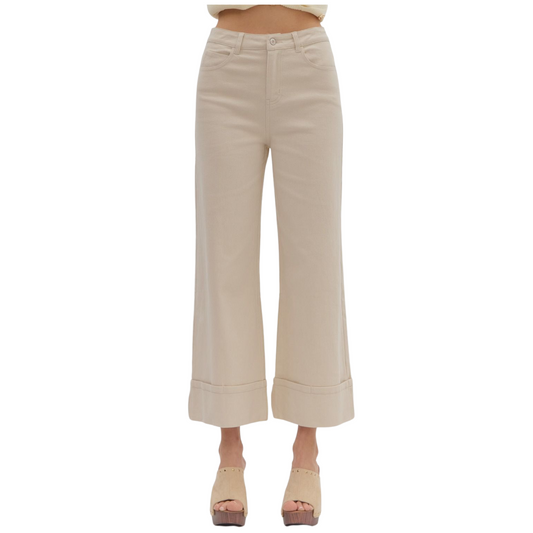 These Mid Rise Ankle Length Pants from Entro feature a versatile sand color and a secure zip fly with button closure for ease and style. Designed with classic jean pockets, they combine timeless detailing with a modern fit, perfect for both casual and polished looks. The mid-rise cut offers comfortable support while the ankle length adds a contemporary edge to your wardrobe.