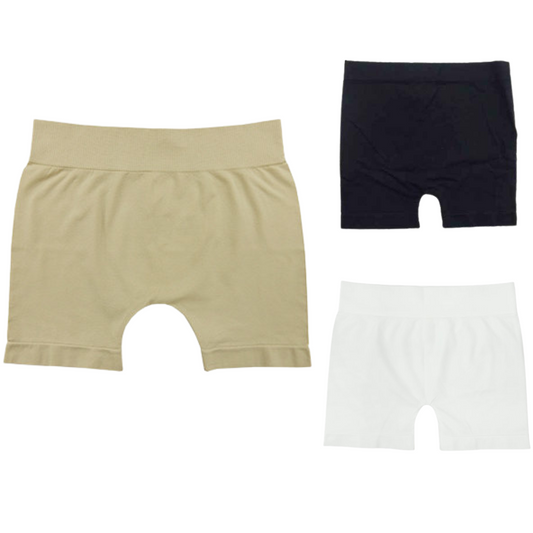 Our Seamless Shorts are sure to become your wardrobe staple. Featuring a sleek, biker short design and made from a lightweight fabric, these shorts offer unbeatable comfort and are available in black, nude, and white colors. Trust us - you won't regret investing in a pair!