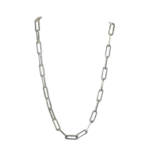 Elevate your accessories with the Golden Stella Short Chain Link Necklace. Expertly crafted with a classic gold finish, this necklace features a sleek chain link design that balances modern style and timeless elegance. Its shorter length sits perfectly at the collarbone, making it ideal for layering or as a standout piece on its own. Suitable for both casual and formal occasions, this necklace brings a refined touch to any outfit with lasting durability.
