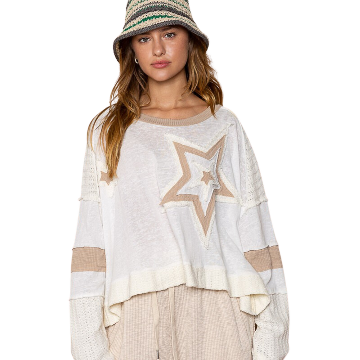 This Star Patch Cropped Knit Top is perfect for any casual occasion. Expertly designed with a round-neckline oversized fit and a cropped body length with long sleeves, this knit top is made from 100% cotton for comfort. The star shape patch-work adds a stylish touch, while the ivory color makes for a timeless look.