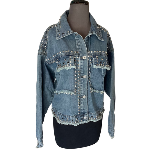 Look sharp in this fashionable Studded Denim Jacket from the Carole Christian brand. Its light wash denim and rhinestone accent offer stylish flair, making it a perfect choice for nights out or casual Fridays.