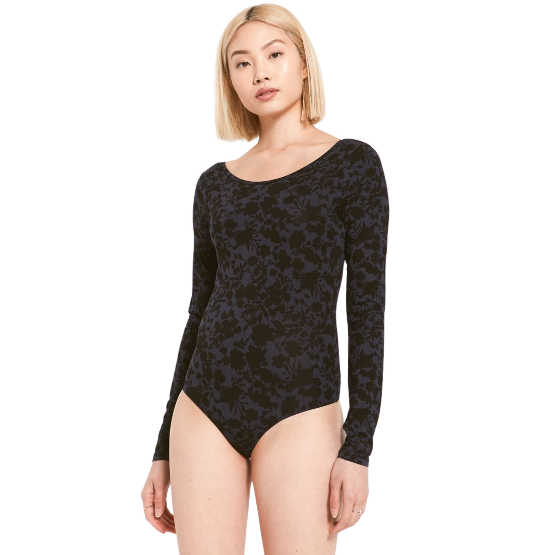 This Tilda Floral Bodysuit is the perfect evening outfit. It is crafted with a sleek black color and a form-fitting design to accentuate curves. The long-sleeve style provides an additional layer of warmth and elegance.