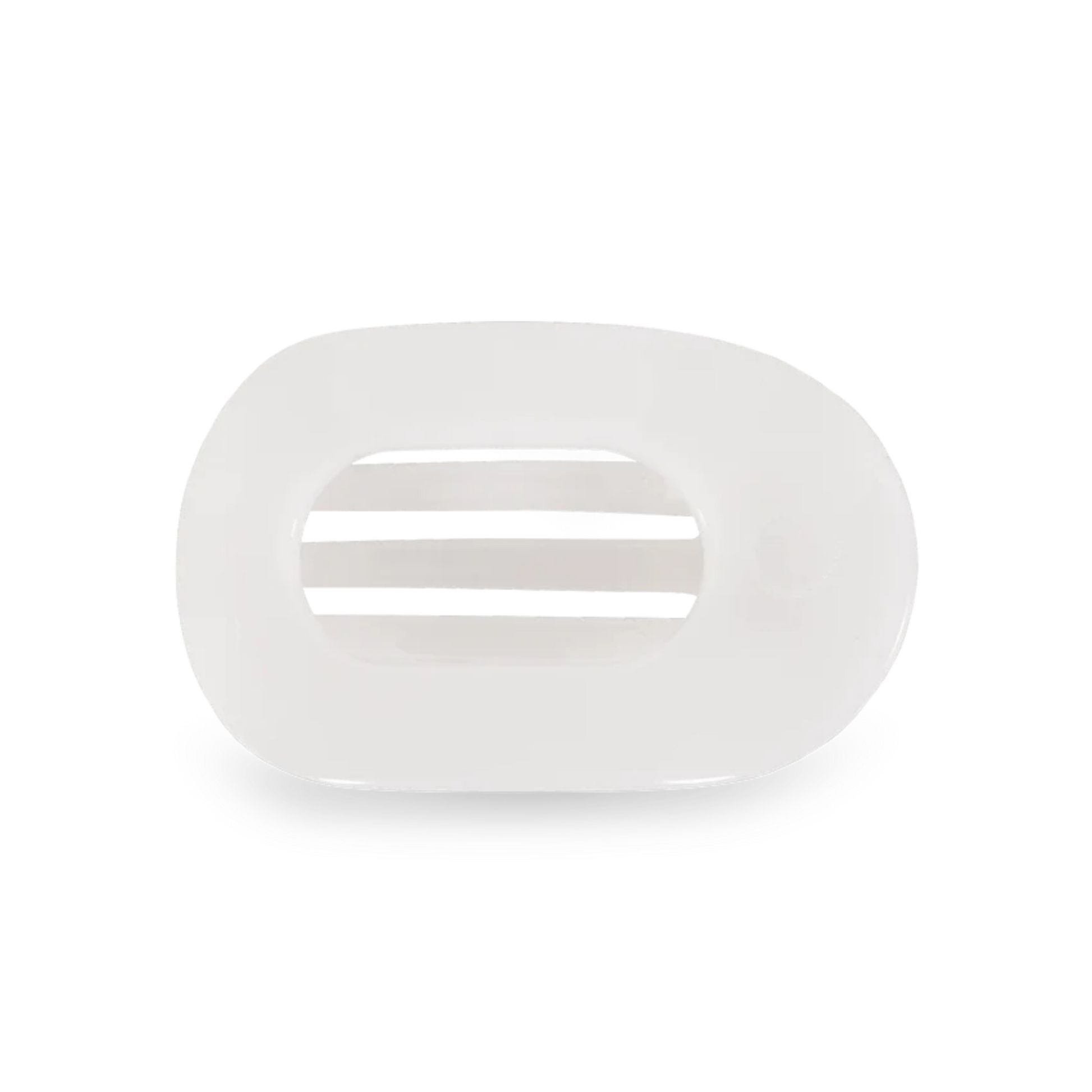 Small flat round clip in coconut white