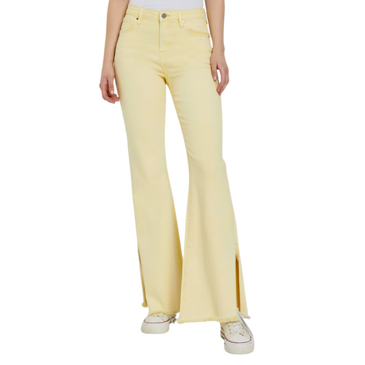 Enhance your look with these stylish High Rise Colored Flared Jeans. Featuring a pale yellow color with side slit design, these jeans are made from a high-quality risen brand fabric providing comfort and a perfect fit. Make a statement with these fashionable jeans!